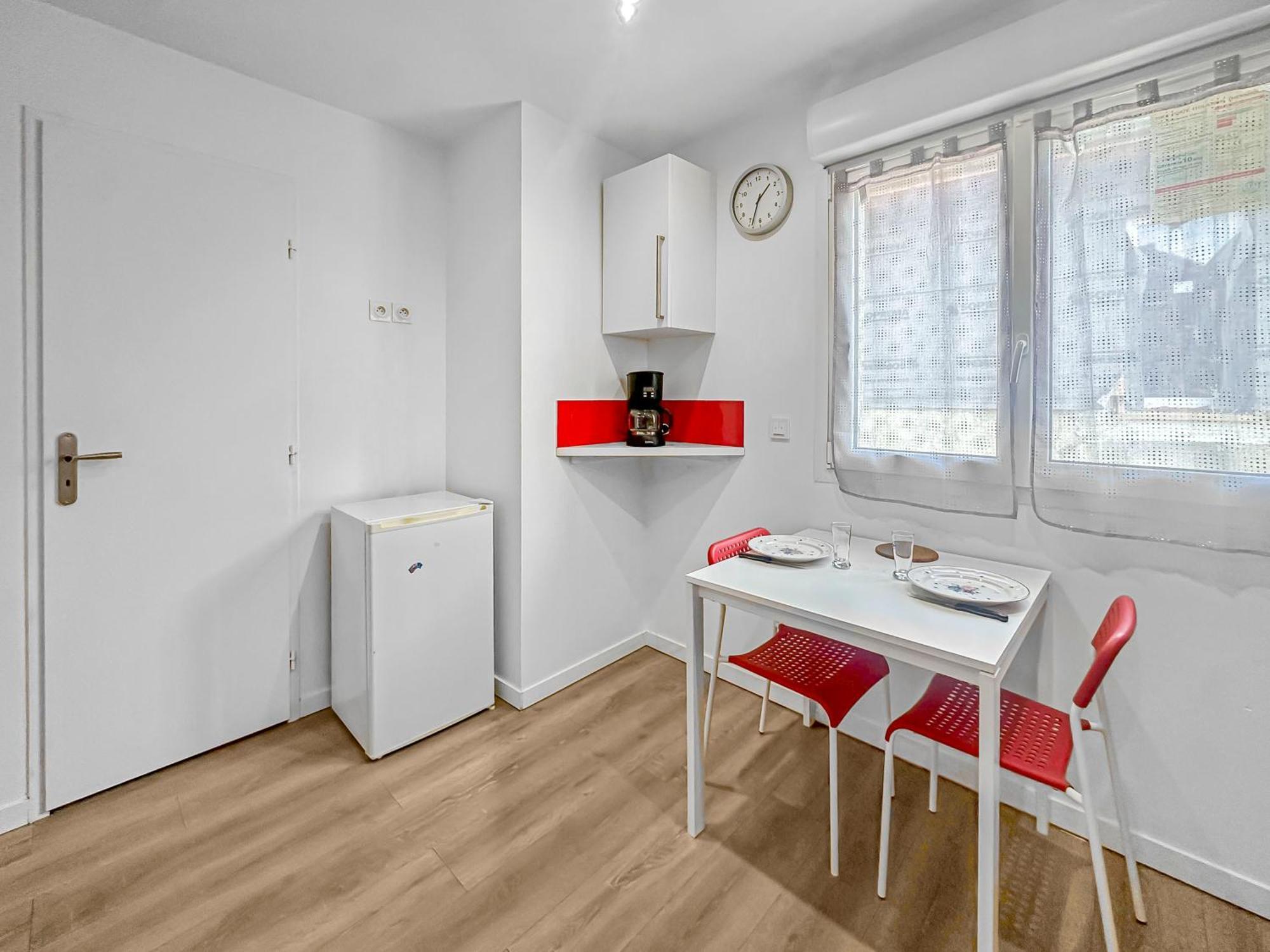 Retraite Bucolique A Leyment Apartment Luaran gambar
